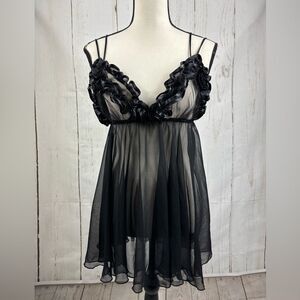 Folies by Arnaud France Lingerie Camisole Ruffled Bra Spaghetti Straps Black